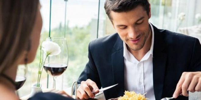 Οι τροφές που επηρεάζουν τη μυρωδιά ενός άντρα