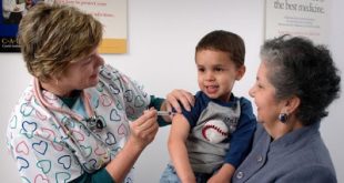 Συστάσεις του Υπουργείου Υγείας για άμεσο εμβολιασμό για ιλαρά ερυθρά παρωτίτιδα