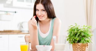 Τι πρέπει να περιλαμβάνει ένα πλήρες και ισορροπημένο πρωινό