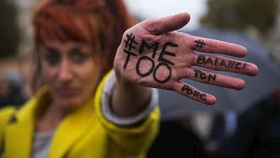 #MeToo: Εκατοντάδες γυναίκες και άνδρες στους δρόμους της Γαλλίας κατά της σεξουαλικής παρενόχλησης