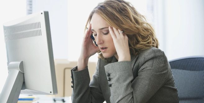 Τρεις καθημερινές συνήθειες που επιδεινώνουν το άγχος