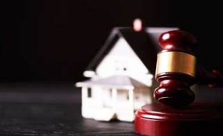 Έρχεται μπαράζ πλειστηριασμών ακινήτων από την εφορία