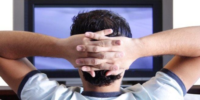 Όσο περισσότερη τηλεόραση βλέπετε, τόσο περισσότερες πιθανότητες έχετε για θρόμβωση