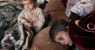 ΟΗΕ: Οι πολιορκημένοι Σύροι τρώνε σκουπίδια, λιποθυμούν από την πείνα
