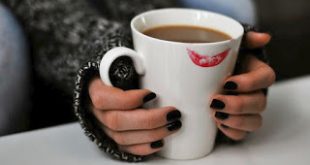Τρεις καφέδες τη μέρα κάνουν περισότερο καλό παρά κακό, σύμφωνα με νέα έρευνα