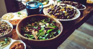 Τα τρόφιμα που σας κάνουν να πεινάτε -Σαλάτες και χυμοί