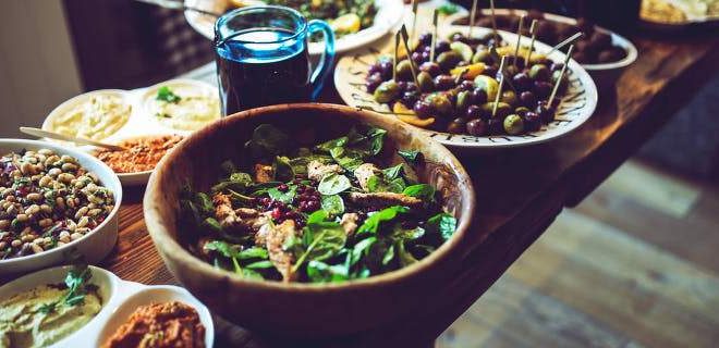 Τα τρόφιμα που σας κάνουν να πεινάτε -Σαλάτες και χυμοί