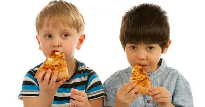 Μαθητές με πλαστικό χρήμα.... Να καταργηθεί η απόφαση για εγκατάσταση POS στα σχολικά κυλικεία