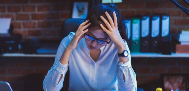 Νυχτερινή εργασία- Τι κίνδυνοι παραμονεύουν για την υγεία της γυναίκας