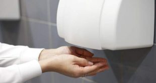 Ο λόγος για τον οποίο δεν είναι καλό να στεγνώνεις τα χέρια σου στον αυτόματο στεγνωτή