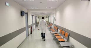 Έκπληκτοι» στον Ιατρικό Σύλλογο Καβάλας για τον γιατρό χωρίς πτυχίο