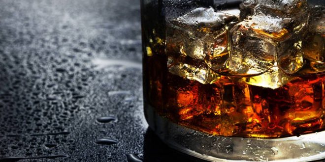 Η κατάχρηση αλκοόλ αυξάνει τον κίνδυνο άνοιας