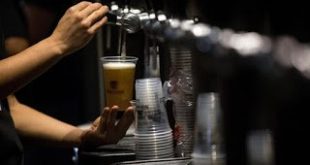Η μπίρα δεν μπορεί να διαφημίζεται ως «ωφέλιμη» για την υγεία, έκρινε το γερμανικό Ομοσπονδιακό Δικαστήριο