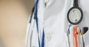 ΠΟΥ: Τουλάχιστον 100 τα κρούσματα του ιού Έμπολα στο Κονγκό μέσα σε 3 μήνες