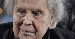 Μίκης Θεοδωράκης: Εξευτελιστικό μια κυβέρνηση του 20% να αποφασίζει χωρίς να δίνει λογαριασμό σε κανένα