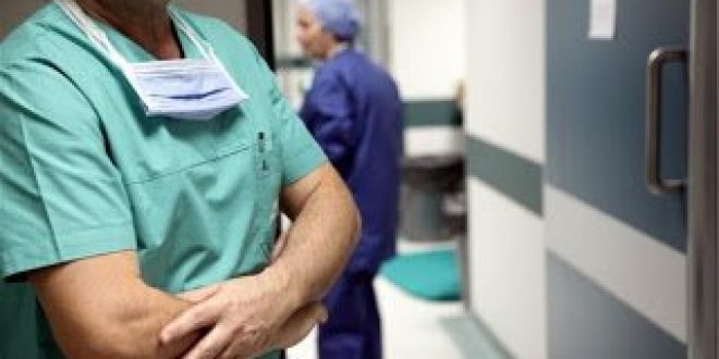 Νοσοκομειακοί γιατροί: Οι διοικήσεις απαγορεύουν τη δημοσιοποίηση των προβλημάτων