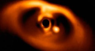 Ευρωπαίοι επιστήμονες φωτογράφισαν για πρώτη φορά ένα νεογέννητο εξωπλανήτη