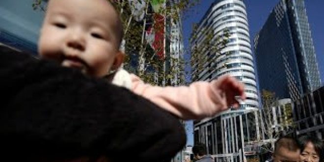 Πάνω από 17 εκατ. μωρά γεννήθηκαν στα κινεζικά νοσοκομεία το 2017