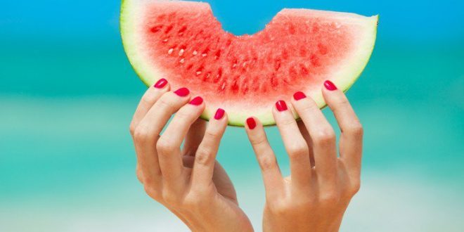 Τα τρία καλοκαιρινά φρούτα με τη λιγότερη ζάχαρη