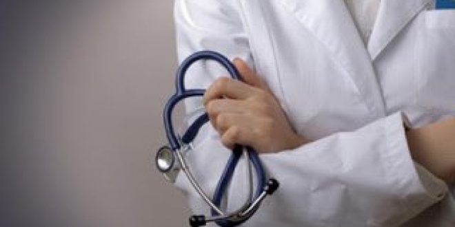 Χωρίς τις 200 δωρεάν επισκέψεις από σήμερα – Οι ασφαλισμένοι θα εξυπηρετούνται από μόλις 14 γιατρούς